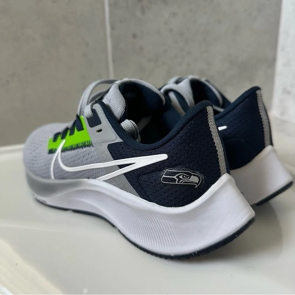 Nike Air Zoom Pegasus 38 Seattle Seahawks NFL Shoes Size 3.5 Youth